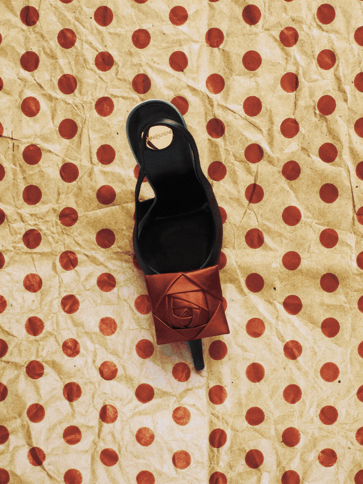 The Best Christmas Gifts For Women: Thoughtful Ideas She’ll Love In 2025