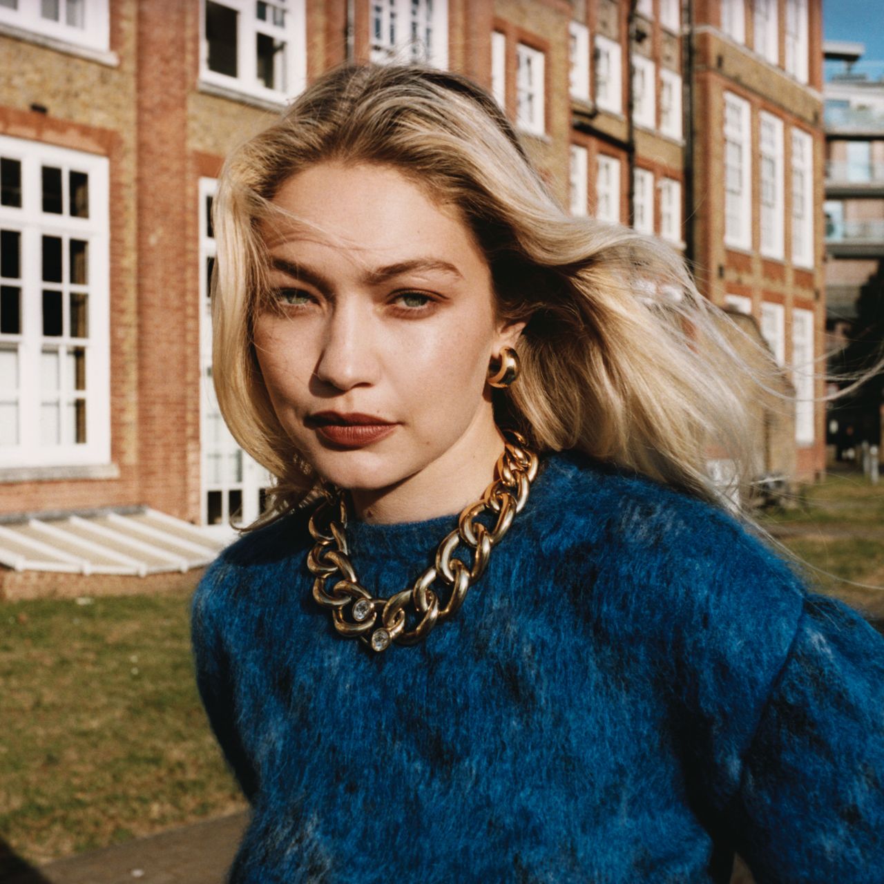 The Best Hair Brushes For Every Hair Type And Concern, According To Celebrity Hairstylists